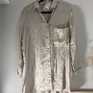 AURA Silk-Look Blouse in Light Champagne